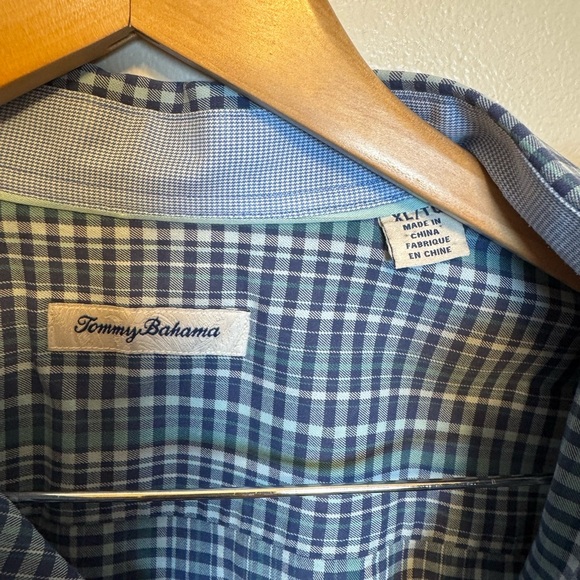 Tommy Bahama Men’s XL Lazlo Lux Blue and White Stripes Woven Silk Blend Shirt - Picture 5 of 10